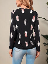 EMERY ROSE Feather Print Guipure Lace Insert Blouse